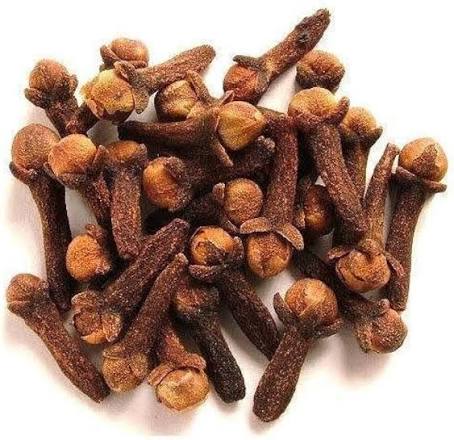 Laung (Cloves)