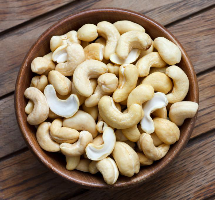 Cashews W320